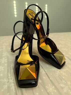 Valentino Black Patent Slingback Pumps with Gold Pyramid Accent
